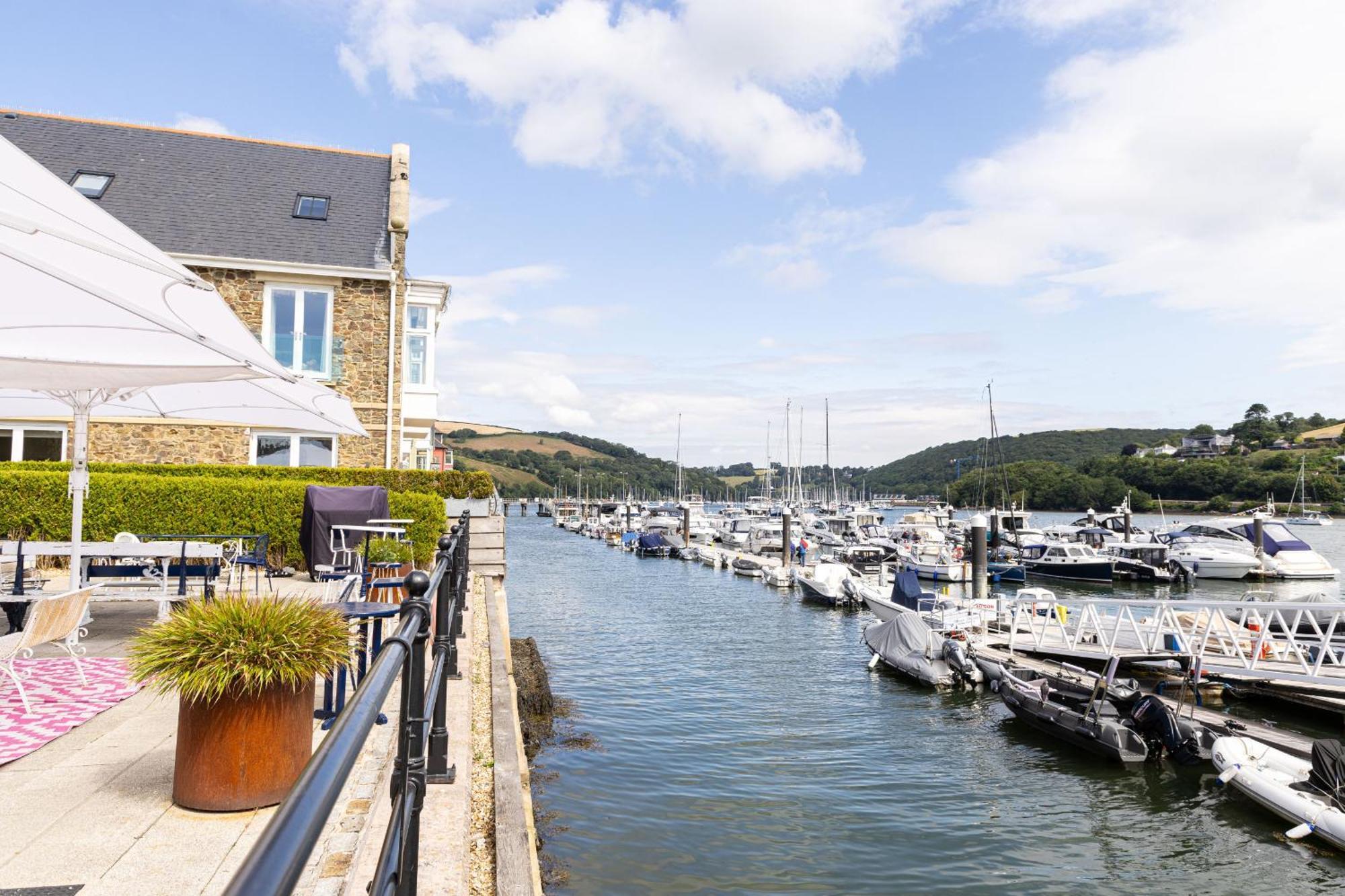 Dart Marina - Luxury Apartment On Marina Dartmouth Exterior foto